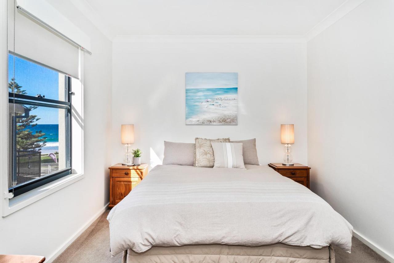 Apartment Beachfront Four