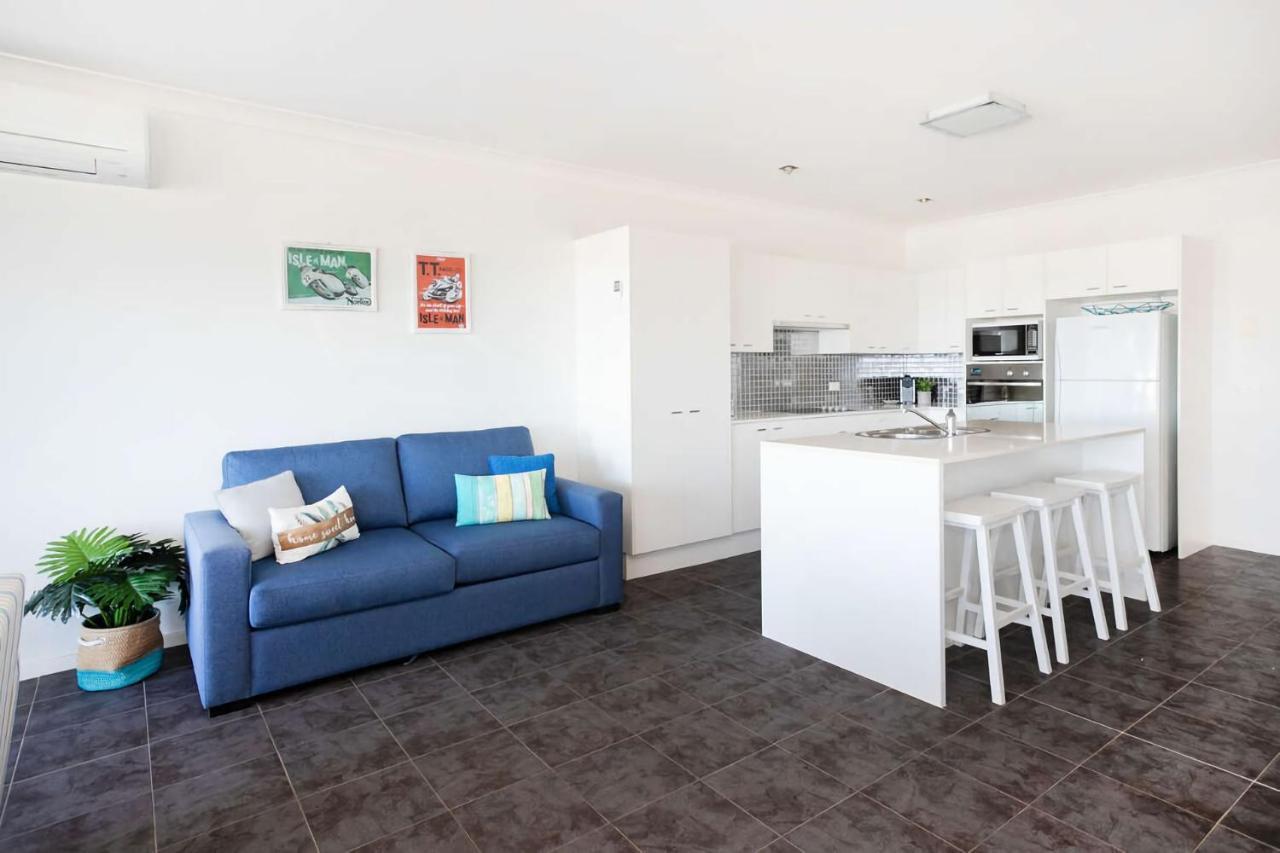 Beachfront Four Apartment *